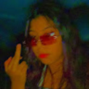 Meet your Posher, Edna